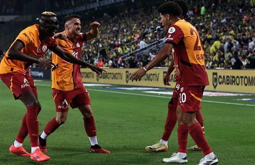 费内巴切 vs 加拉塔萨雷