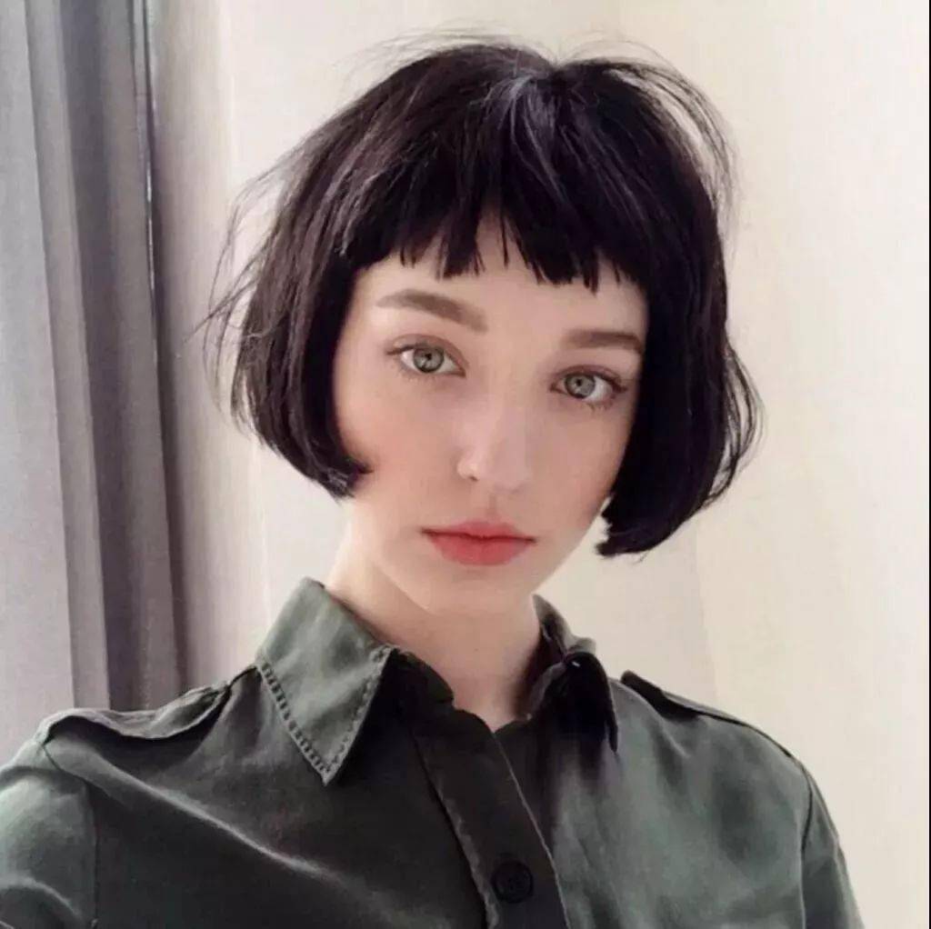 6686体育平台合作伙伴花落随风舞