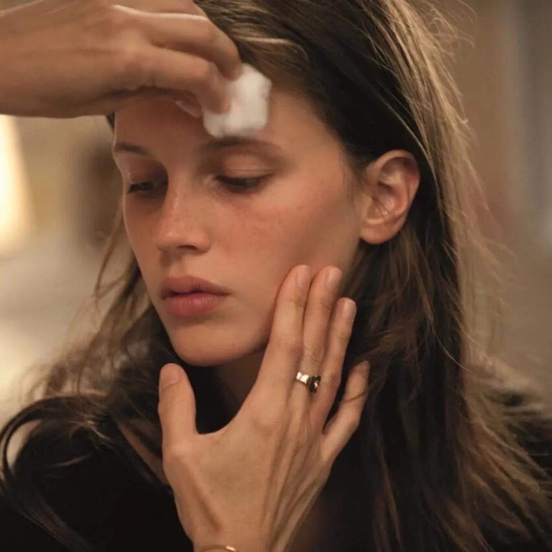 6686体育平台银牌作者烟寒若雨