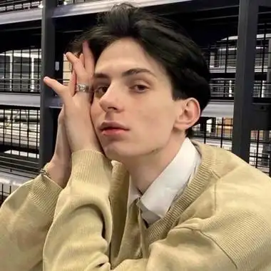 6686体育平台铜牌作者Helen