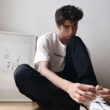 6686体育平台铜牌作者Alden