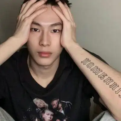 6686体育平台铁牌作者Coral