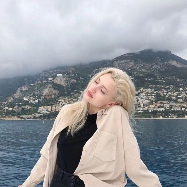 6686体育平台金牌作者Olivia