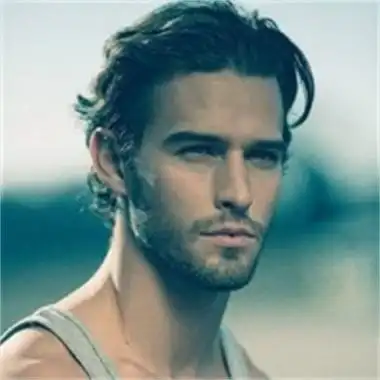 6686体育平台铁牌作者Claire