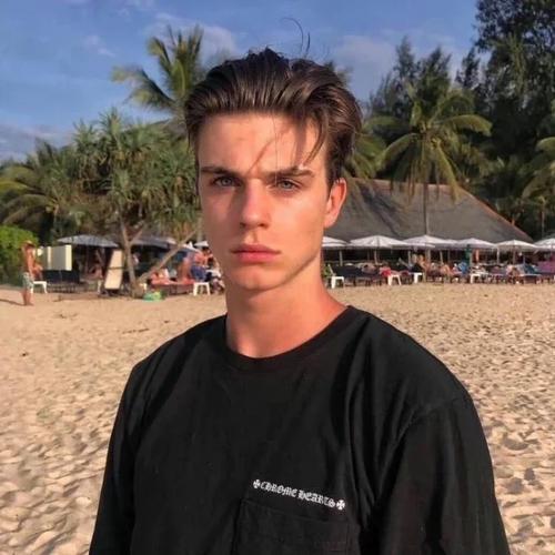 6686体育平台签约作者Heidi