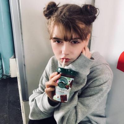 6686体育平台特邀作者执笔写余生