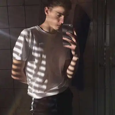 6686体育平台初级作者Yasmine